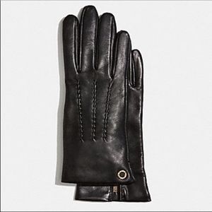 Coach Classic Black Leather Gloves